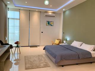 Ellie House Phuket Old Town - Ban Rangeng - 8