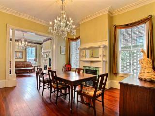 Washington Square Manor - Savannah - 2