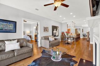 Charm on Bay - Savannah - 5