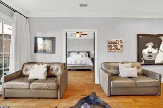 Charm on Bay - Savannah - 4