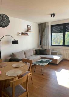 Nine Luxe. 53m2+ Garage+Balcony. NEW build. - 1