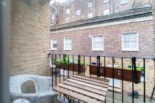 Chic 3-Bed Mews Townhouse St John's Wood With Free WiFi - Londra - 5