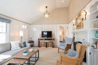 Designed for vacation Easy 0 3 mi walk to Grey Neck Beach - 3