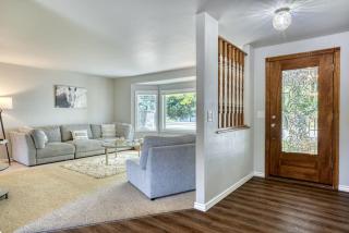Tranquility Base - Family Fun Modern Farm House - Dalton Gardens - 4