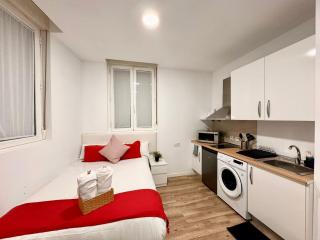 Apartamentos Madrid Connection - Universidad by Oshun Apartments - Madrid - 4
