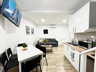 Apartamentos Madrid Connection - Universidad by Oshun Apartments - 2