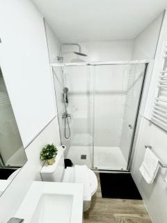 Apartamentos Madrid Connection - Universidad by Oshun Apartments - Madrid - 7