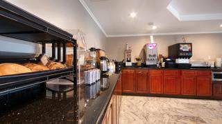 Best Western Pasadena Royale Inn & Suites - Pasadena - 3