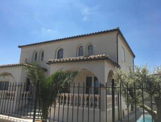 Villa charmante avec piscine à Saint-Gilles - 0