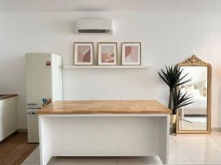 The Gilded Studio Petaling Jaya with city view - Petaling Jaya - 1