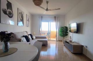 ¡Espectacular apto con vistas al mar con Wifi! - Comarruga - 7