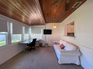 Clearwater 3BD Home: WFH, Pets Welcome, Big Yard - 8