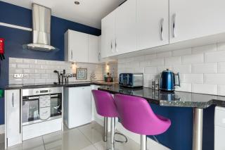 New - Stylish 4 bedroom House, Business & Leisure. Discount on long stays. By Jesswood Properties. - Southend-on-Sea - 6