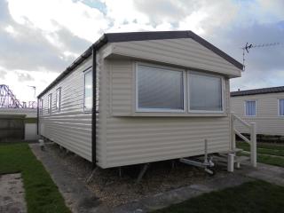 Kingfisher Mistral 8 Berth, Central Heated, Close to site exit FREE WIFI - Ingoldmells - 1