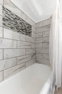Charming University Heights Home - 5