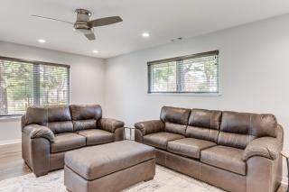 Spacious Arkansas Retreat with Deck, Hot Tub and Grill - Rogers - 6