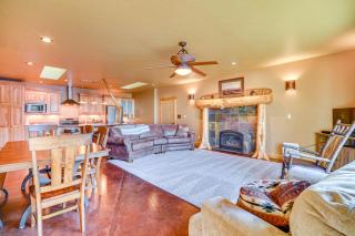 Remote Mountainside Cabin By Stillwater River - Nye - 6
