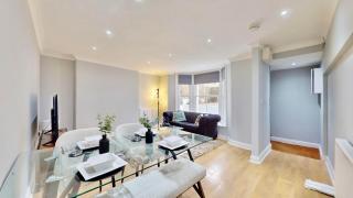 Tube & Notting Hill Nearby - Garden Flat Haven - London - 0