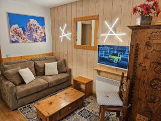 Appartement rénové près des pistes avec terrasse, ski, parking et cuisine équipée - FR-1-514-48 - 7