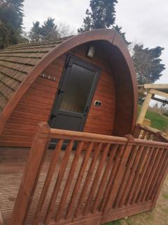 Luxe Glamping In A Tiny Home, Adults Only, Dogs Allowed At Delph Bank Glamping Park - Lincolnshire - 9