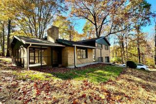 Veda Vista - Newly renovated - Rustic Modern Home - Harpers Ferry - 3