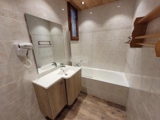 Appartement rénové aux Gets avec balcon, 3 chambres, WiFi, parking - FR-1-598-122 - Les Gets - 1
