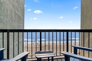 New OceanFront Studio Condo In Resort w/ Pools & Hot tubs - Myrtle Beach - 8