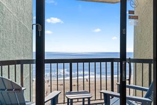New OceanFront Studio Condo In Resort w/ Pools & Hot tubs - 1