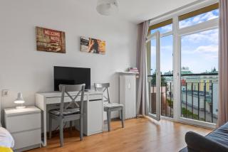 Quiet 3-bedroom flat. Old town. - Warsaw - 0