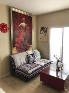 Murano Studio in the Heart of Koreatown - Los Angeles - 4