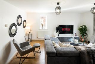 Bucks Luxury Apartment - free parking - Buckinghamshire - 0