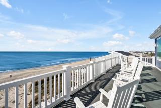 Karefree - Oak Island - 1