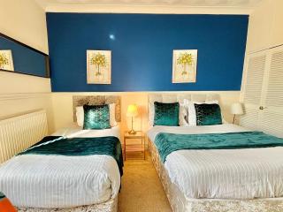 Summer Lane House-3 Bedrooms-Close to M1-Longer Stay-Free Parking - Barnsley - 3