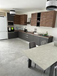 Bright 2 Bedroom flat in Sliema! - Sliema - 7