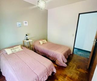 Cálido y amplio departamento - 4