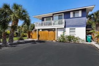 Sunny Daydream - West - Bradenton Beach - 0