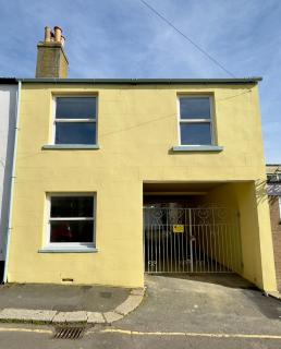 Buttercup Cottage Off-Street Parking 2 Large SUVs 3 Minutes to Beach - St. Leonards - 4