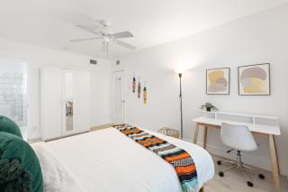 Dreamy 1-bedroom apt walking distance to Las Olas - Fort Lauderdale - 2