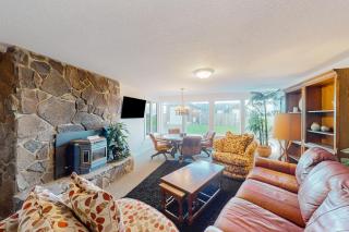 That 70's Beach House - Bandon - 6