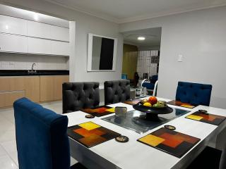 Casa frente al centro comercial Guatapuri - Valledupar - 8