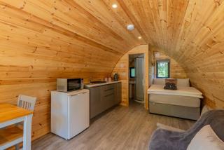 Mount Hillary Holiday Pods - Cork - 6