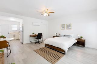 Victoria Park Unique Studio close to Las Olas Blvd - Fort Lauderdale - 7