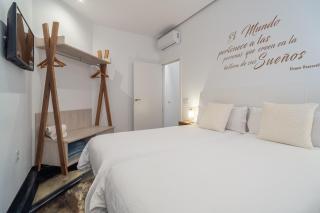 CMDreams Gold- Apartamentos turísticos con ruinas romanas en el centro de Mérida - Mérida - 5