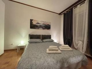 Netflix - WI-FI - “Fiume 19” - - Trieste - 1