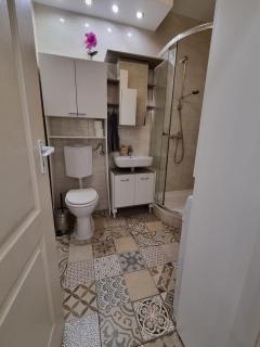 Cozy Family Apartment in Budapest - 1