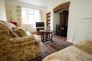 Oak House in Mid Wales with Log Burner By Seren Short Stays - 1