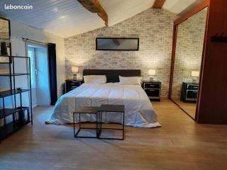 ex domaine Chandelier appartement - Anglade - 0