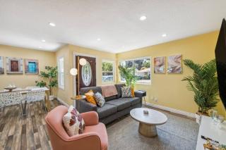 Spacious Oasis w/Pool Retreat - Concord - 3