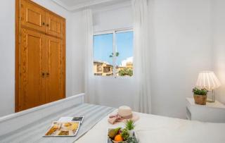 Apartamento Sun and Salt, Punta Prima,fantastic location ,beautiful swimming pool and bbq - Punta Prima - 3