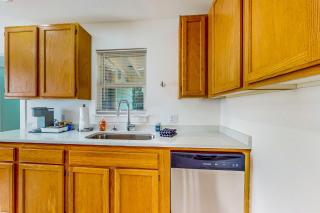 Evergreen Hideaway - Federal Way - 2